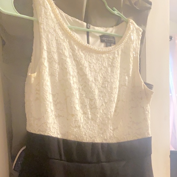 Black & white dress - Picture 2 of 2